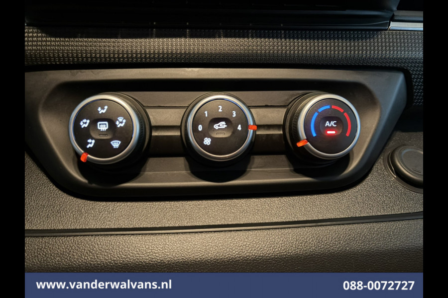 Renault Trafic 2.0 Blue dCi 130pk L2H1 Euro6 Airco | Apple Carplay | LED | 2500kg Trekhaak | Cruisecontrol Parkeersensoren, Bijrijdersbank