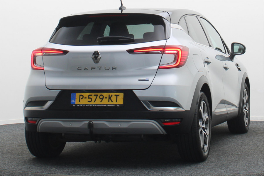 Renault Captur 1.6 E-Tech Plug-in Hybrid 160 Intens Virtual Cockpit, Cruise, Camera, Apple Carplay, Rijstrooksensor, Trekhaak, DAB, 18''