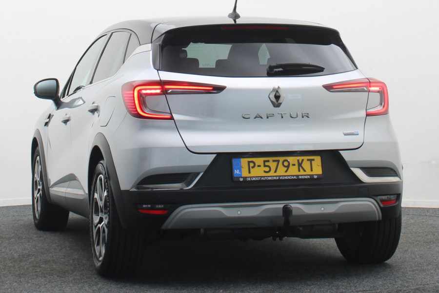 Renault Captur 1.6 E-Tech Plug-in Hybrid 160 Intens Virtual Cockpit, Cruise, Camera, Apple Carplay, Rijstrooksensor, Trekhaak, DAB, 18''