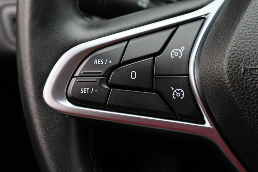 Renault Captur 1.6 E-Tech Plug-in Hybrid 160 Intens Virtual Cockpit, Cruise, Camera, Apple Carplay, Rijstrooksensor, Trekhaak, DAB, 18''