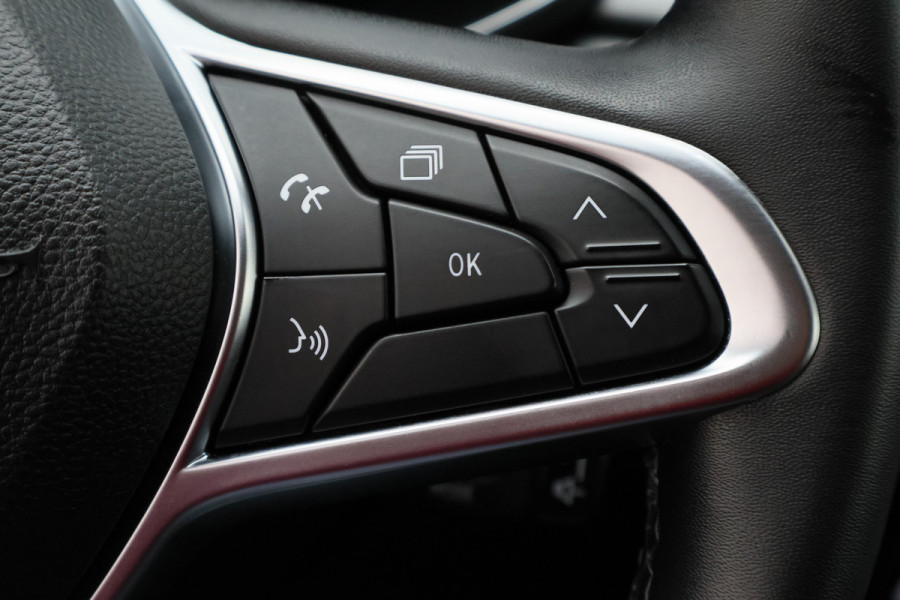Renault Captur 1.6 E-Tech Plug-in Hybrid 160 Intens Virtual Cockpit, Cruise, Camera, Apple Carplay, Rijstrooksensor, Trekhaak, DAB, 18''