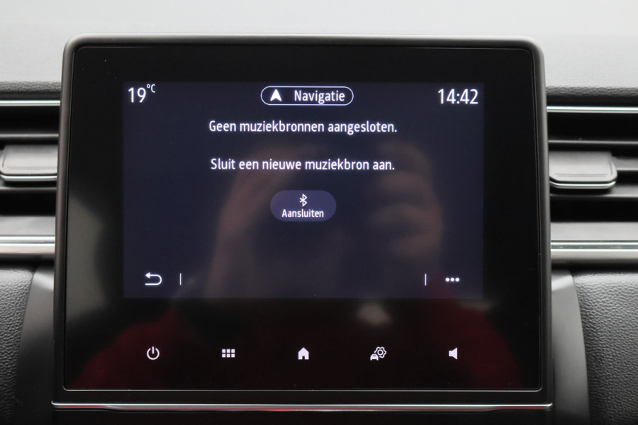 Renault Captur 1.6 E-Tech Plug-in Hybrid 160 Intens Virtual Cockpit, Cruise, Camera, Apple Carplay, Rijstrooksensor, Trekhaak, DAB, 18''