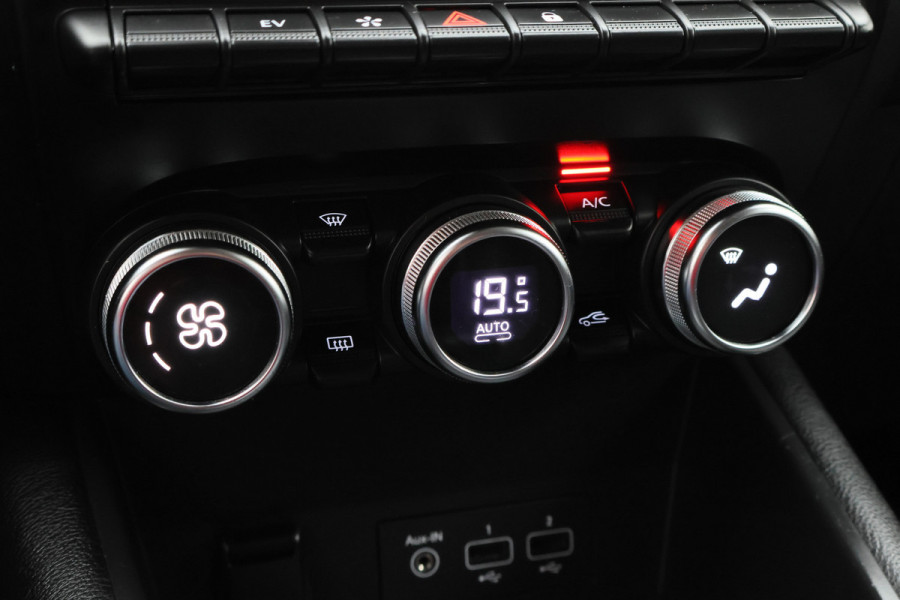 Renault Captur 1.6 E-Tech Plug-in Hybrid 160 Intens Virtual Cockpit, Cruise, Camera, Apple Carplay, Rijstrooksensor, Trekhaak, DAB, 18''