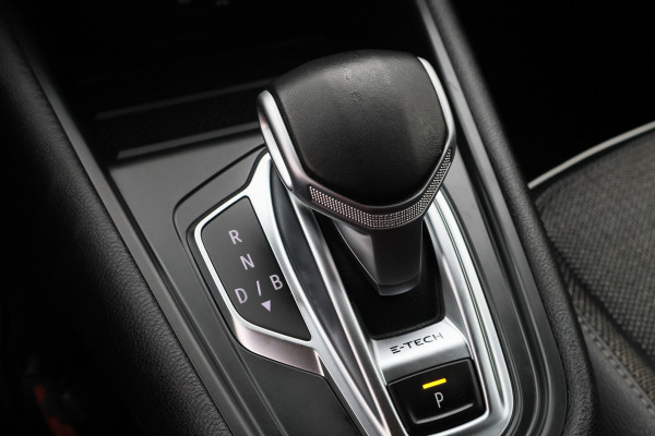 Renault Captur 1.6 E-Tech Plug-in Hybrid 160 Intens Virtual Cockpit, Cruise, Camera, Apple Carplay, Rijstrooksensor, Trekhaak, DAB, 18''