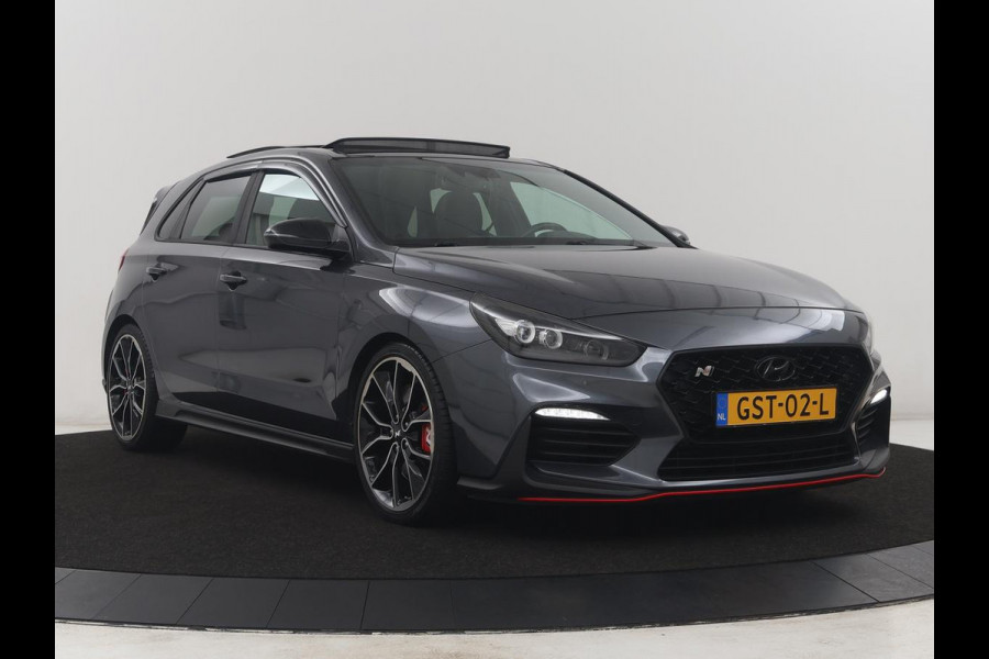 Hyundai i30 2.0 T-GDI N2 Performance | Panoramadak | Memory | Cruise control | Stuur/stoel verwarming | Camera | Park assist | Carplay | Climate control | 19" velgen