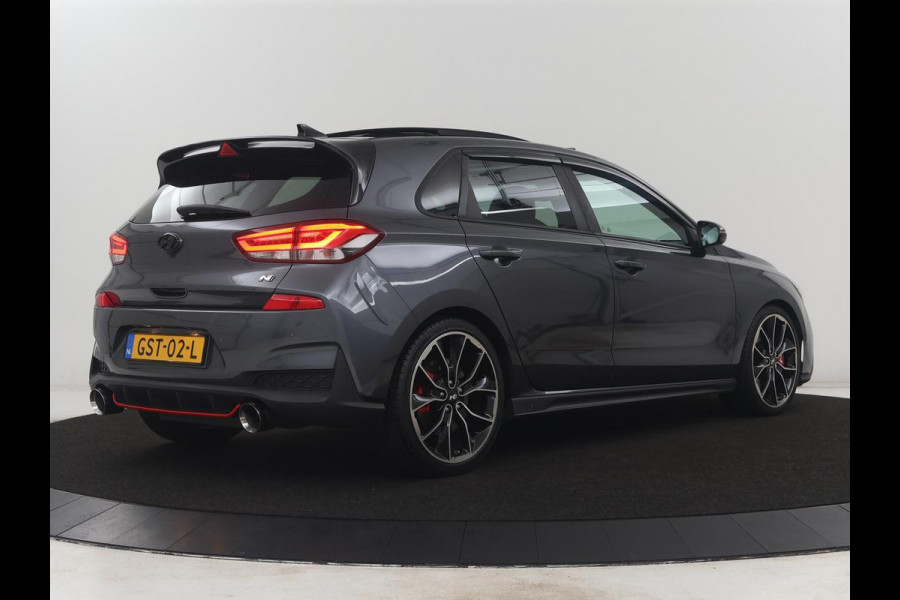 Hyundai i30 2.0 T-GDI N2 Performance | Panoramadak | Memory | Cruise control | Stuur/stoel verwarming | Camera | Park assist | Carplay | Climate control | 19" velgen