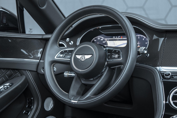 Bentley Continental GTC 4.0 V8 MULLINER | NAIM AUDIO | DIAMOND QUILTING SPEC. | TOURING+CITY SPEC. | ROTATING DISPLAY | CARBON INTERIOR | HEAD-UP | BLAC WINDSCHERM | ZWART DAK | DYNAMIC RIDE | CHROME PINSTRIPE INTERIOR | EMBLEMEN IN HOOFDSTEUNEN | ETC.