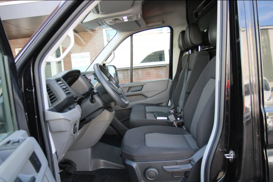 Volkswagen Crafter 35 2.0 TDI L3H3 177PK Automaat / Camera / App Connect / 3 zits