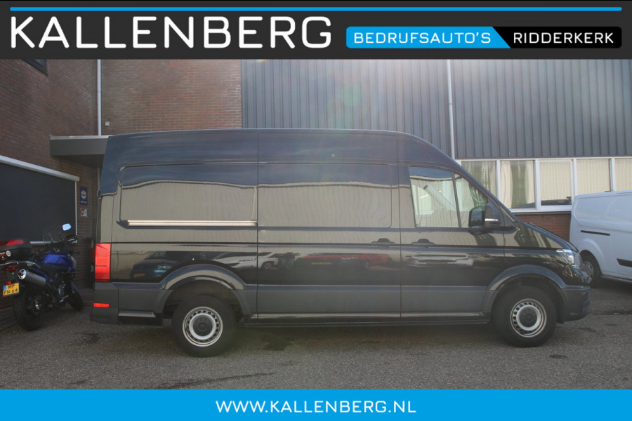 Volkswagen Crafter 35 2.0 TDI L3H3 177PK Automaat / Camera / App Connect / 3 zits
