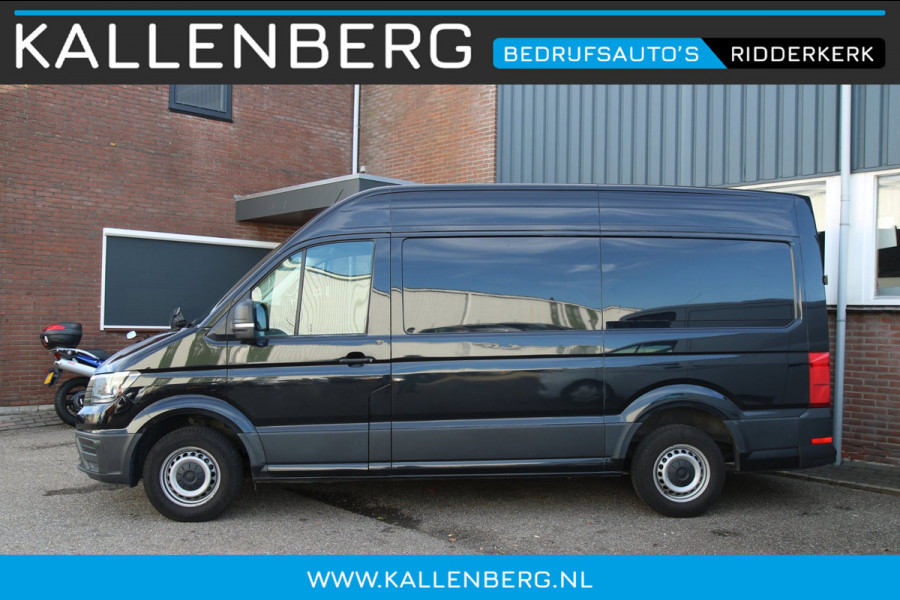 Volkswagen Crafter 35 2.0 TDI L3H3 177PK Automaat / Camera / App Connect / 3 zits