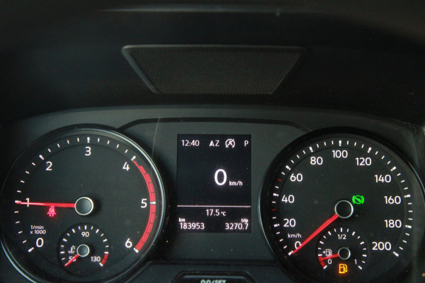 Volkswagen Crafter 35 2.0 TDI L3H3 177PK Automaat / Camera / App Connect / 3 zits