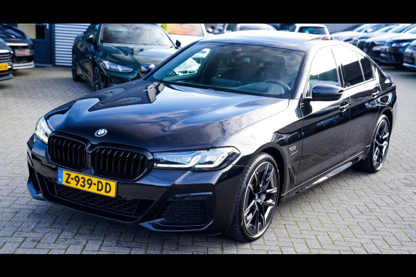 BMW 5 Serie 545e xDrive High Executive | Harman/Kardon | Laser LED | HuD | Facelift | Softclose | Panorama | Alcantara | Massage
