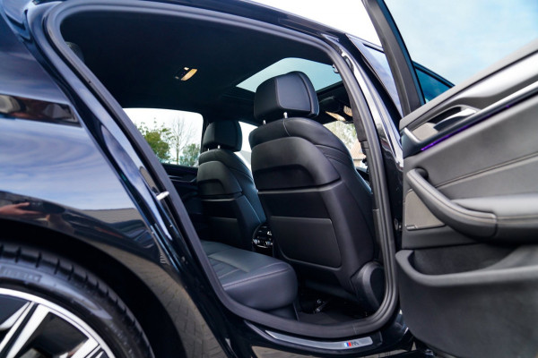 BMW 5 Serie 545e xDrive High Executive | Harman/Kardon | Laser LED | HuD | Facelift | Softclose | Panorama | Alcantara | Massage