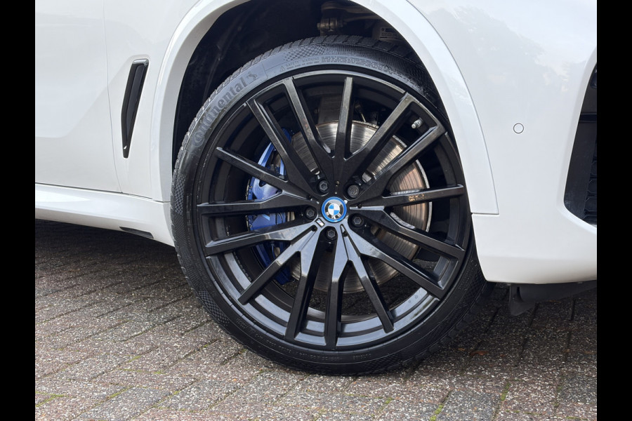 BMW X5 xDrive45e High Executive M-Sport 4WS Pano 22Inch HUD Elek.Trekhaak 98% SOH VOL!