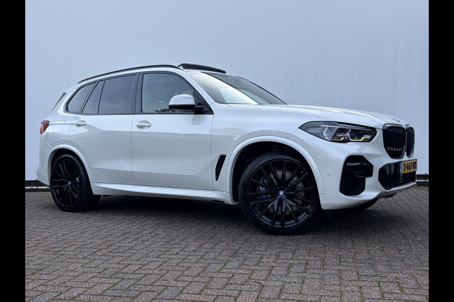 BMW X5 xDrive45e High Executive M-Sport 4WS Pano 22Inch HUD Elek.Trekhaak 98% SOH VOL!