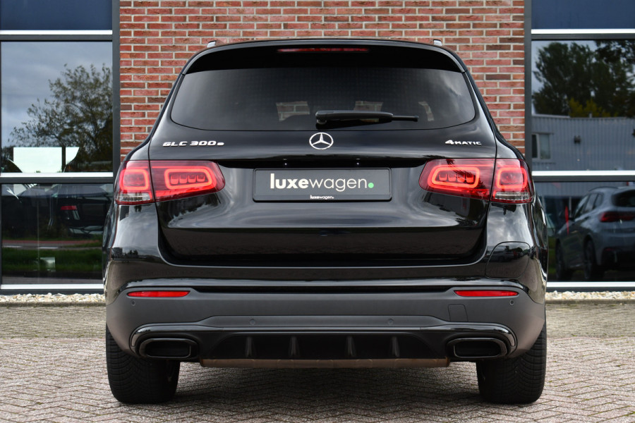 Mercedes-Benz GLC 300e 4M AMG Pano Luchtv Distr HUD Massage-ventilatie Memory 360 Night