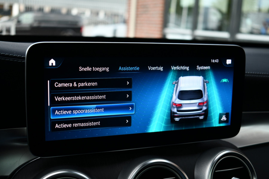 Mercedes-Benz GLC 300e 4M AMG Pano Luchtv Distr HUD Massage-ventilatie Memory 360 Night