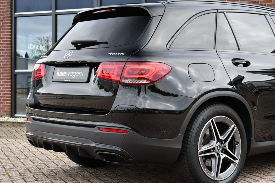 Mercedes-Benz GLC 300e 4M AMG Pano Luchtv Distr HUD Massage-ventilatie Memory 360 Night