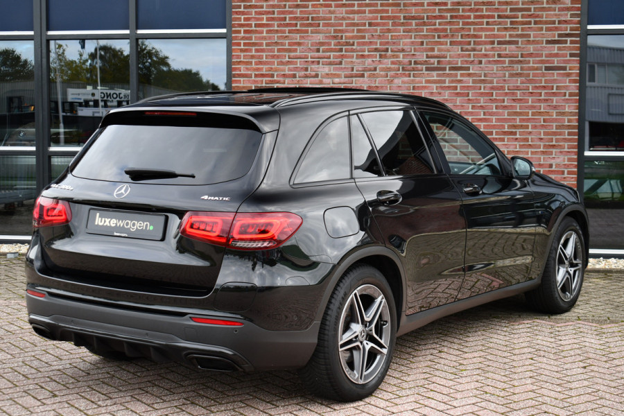 Mercedes-Benz GLC 300e 4M AMG Pano Luchtv Distr HUD Massage-ventilatie Memory 360 Night