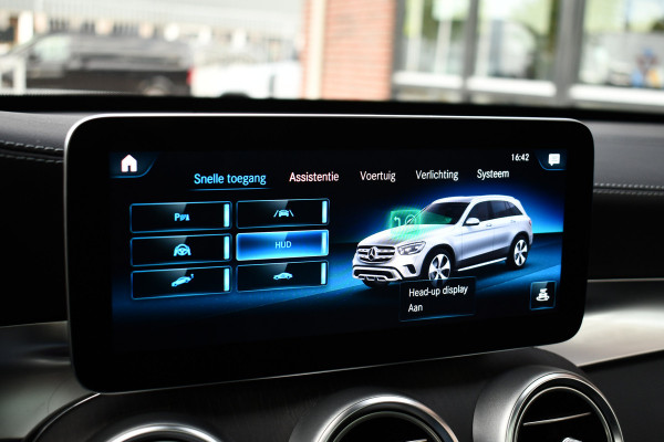 Mercedes-Benz GLC 300e 4M AMG Pano Luchtv Distr HUD Massage-ventilatie Memory 360 Night