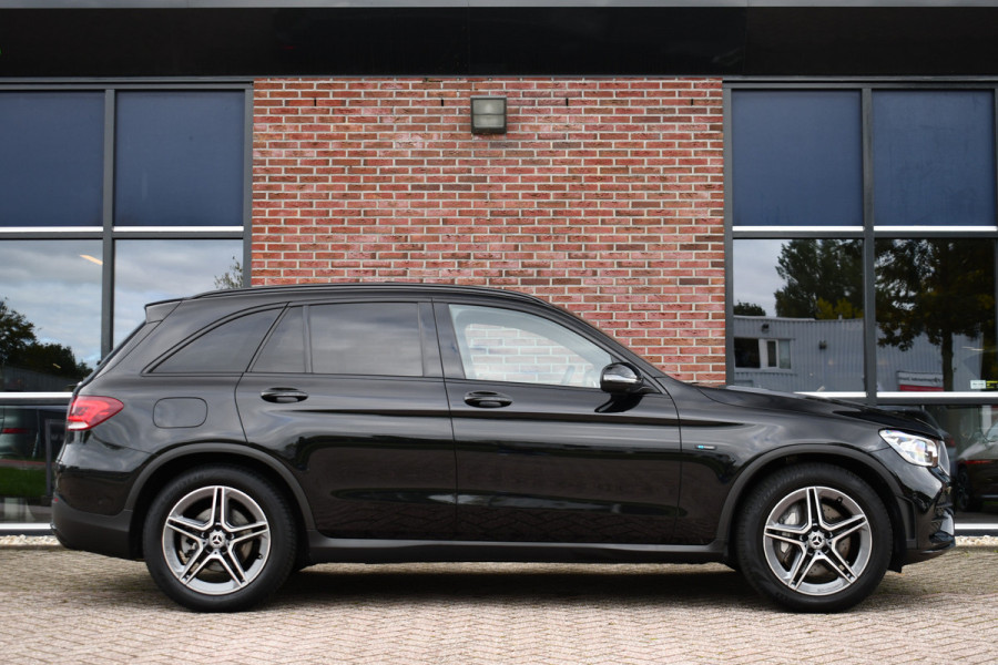 Mercedes-Benz GLC 300e 4M AMG Pano Luchtv Distr HUD Massage-ventilatie Memory 360 Night