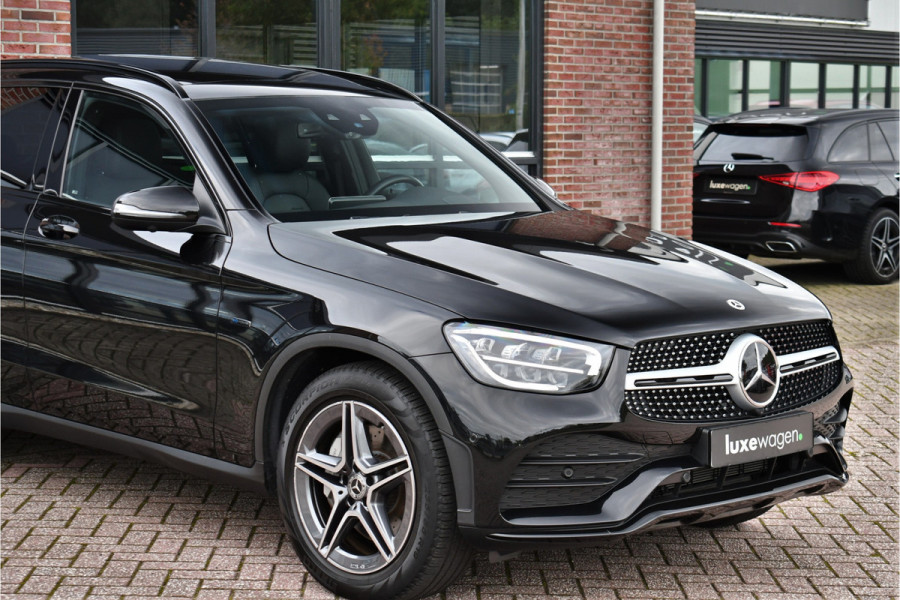 Mercedes-Benz GLC 300e 4M AMG Pano Luchtv Distr HUD Massage-ventilatie Memory 360 Night