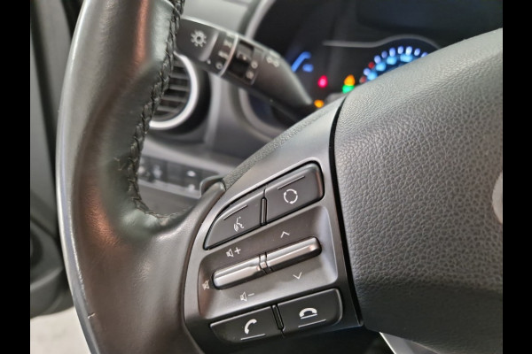 Hyundai Kona EV Comfort 64 kWh SOH 95% | Automaat | Achteruitrijcamera | parkeersensoren voor- en achter |