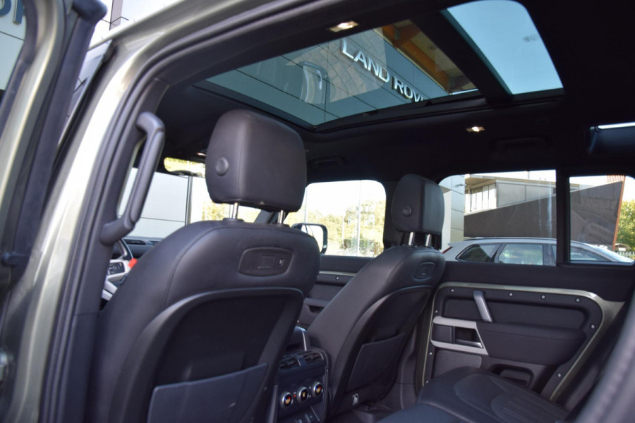 Land Rover Defender 110 2.0 P400e 110 X-Dynamic SE