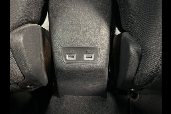 Peugeot 208 1.2 PureTech Allure Pack LED CLIMATE CRUISE CONTROL PDC CARPLAY LANE ASSIST