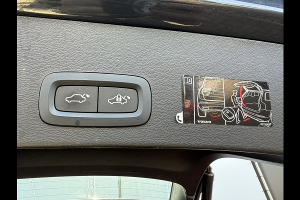 Volvo XC40 Recharge Plus SOH 95% Warmtepomp Elek.Trekhaak Stoelverw Carplay Orig.NL 100% Elektrisch!