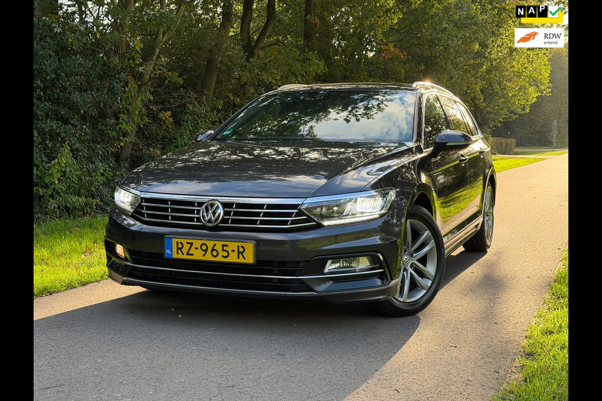 Volkswagen Passat Variant 1.6 TDI Highline Business R | Navi + Cruise control Nu € 10.275 Inclusief BTW,- !!!