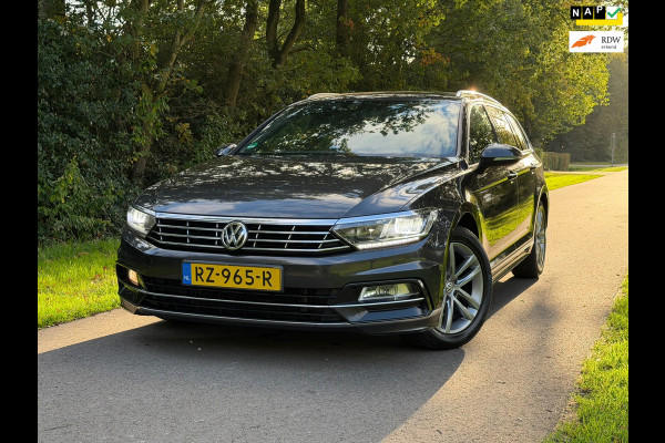 Volkswagen Passat Variant 1.6 TDI Highline Business R | Navi + Cruise control Nu € 10.275 Inclusief BTW,- !!!