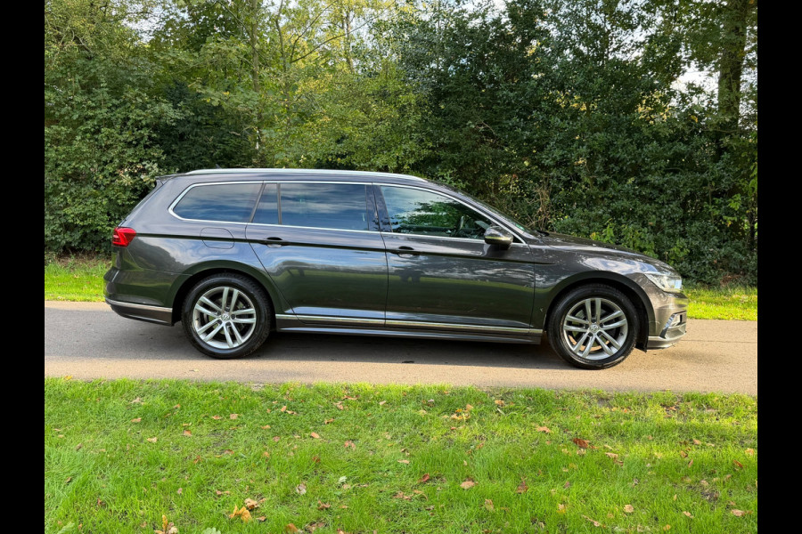 Volkswagen Passat Variant 1.6 TDI Highline Business R | Navi + Cruise control Nu € 10.275 Inclusief BTW,- !!!