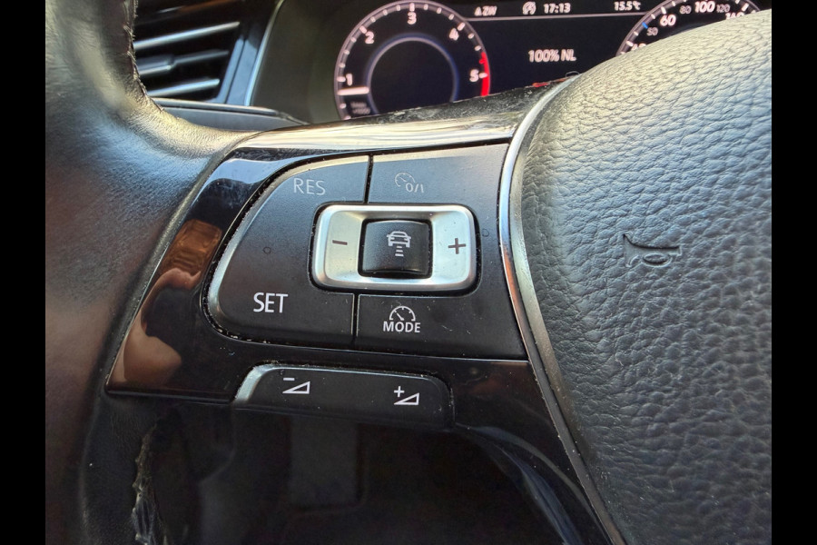 Volkswagen Passat Variant 1.6 TDI Highline Business R | Navi + Cruise control Nu € 10.275 Inclusief BTW,- !!!