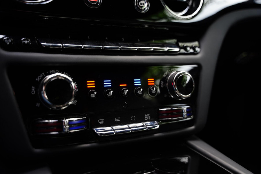 Rolls-Royce Spectre AWD 102 kWh Dark Emerald Green