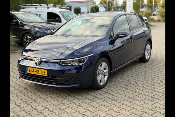 Volkswagen Golf 1.0 eTSI Life Business Automaat (BOVAG/RIJKLAARPRIJS)
