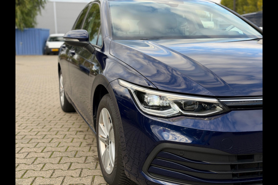 Volkswagen Golf 1.0 eTSI Life Business Automaat (BOVAG/RIJKLAARPRIJS)