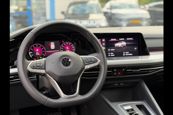 Volkswagen Golf 1.0 eTSI Life Business Automaat (BOVAG/RIJKLAARPRIJS)