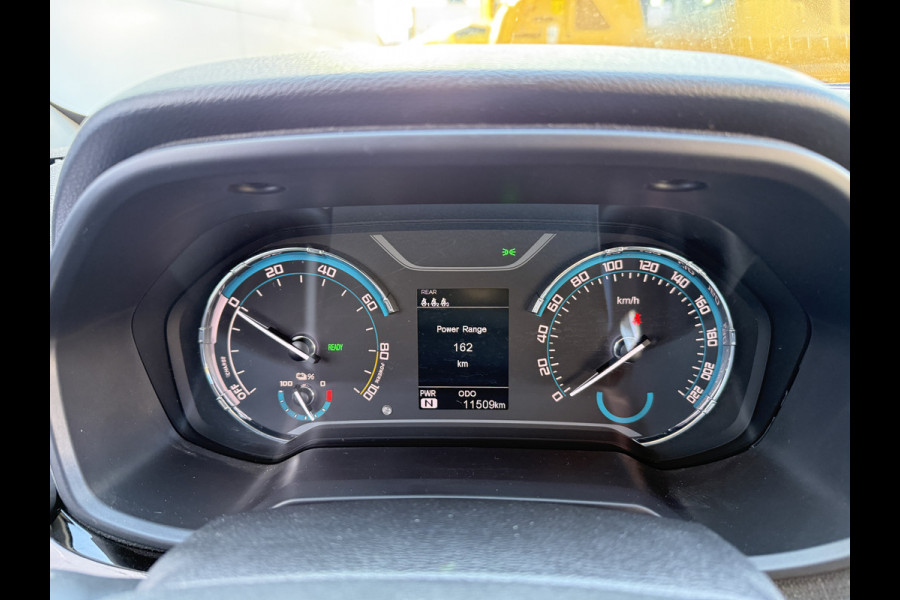 Maxus T90 89kWh 177PK Elektrisch Pickup 471km WLTP 93.4% (SOH) Snelladen LED Climate control Carplay Camera Elektrisch verstelbare lederen