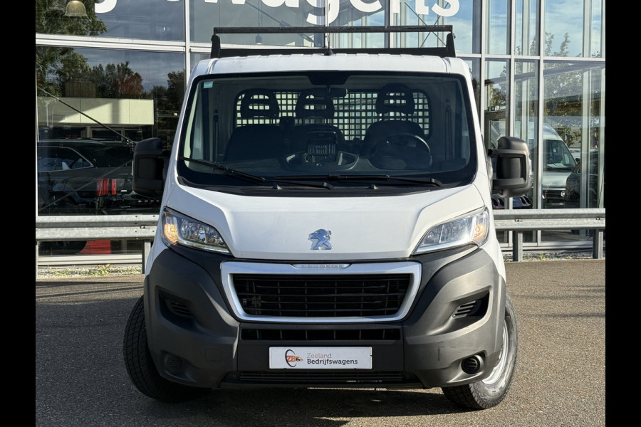Peugeot Boxer 335 2.2 BlueHDi 165 L4 Pick-up | Open laadbak | Trekhaak 3.5T | Cruisec. | Airco