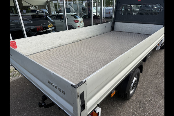 Peugeot Boxer 335 2.2 BlueHDi 165 L4 Pick-up | Open laadbak | Trekhaak 3.5T | Cruisec. | Airco