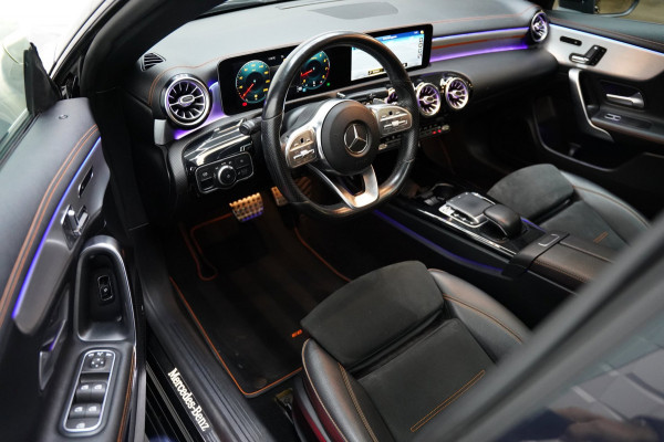 Mercedes-Benz CLA-Klasse 200 AMG NIGHT PANO SFEER MEMORY