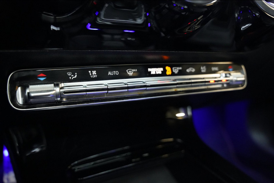 Mercedes-Benz CLA-Klasse 200 AMG NIGHT PANO SFEER MEMORY