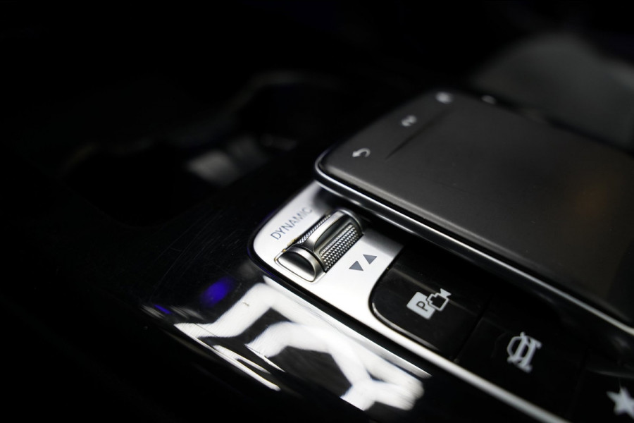 Mercedes-Benz CLA-Klasse 200 AMG NIGHT PANO SFEER MEMORY