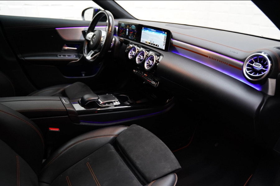 Mercedes-Benz CLA-Klasse 200 AMG NIGHT PANO SFEER MEMORY