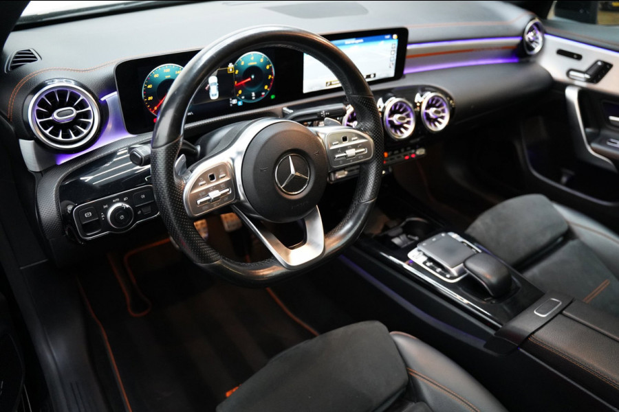 Mercedes-Benz CLA-Klasse 200 AMG NIGHT PANO SFEER MEMORY