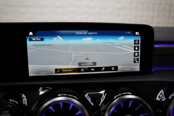 Mercedes-Benz CLA-Klasse 200 AMG NIGHT PANO SFEER MEMORY