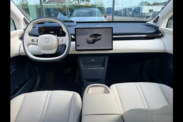 ZEEKR X RWD Long Range 69 kWh - Automaat - Panodak - Leder - Navi - Org.NL