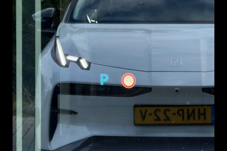 ZEEKR X RWD Long Range 69 kWh - Automaat - Panodak - Leder - Navi - Org.NL