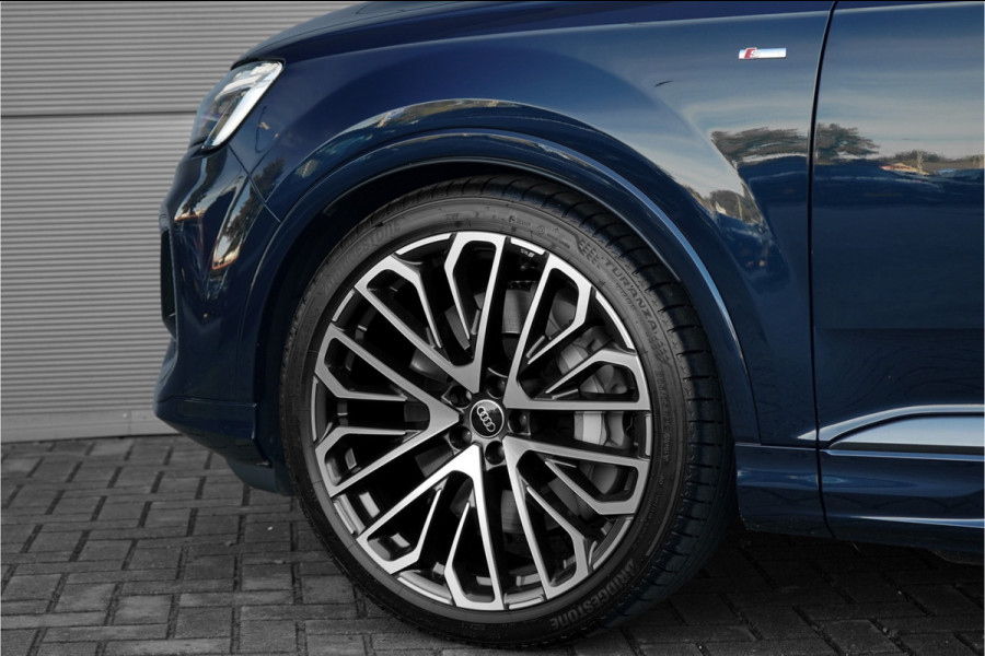 Audi Q7 55 TFSI e Quattro Pro Line S Pano Luchtvering Bose Trekhaak